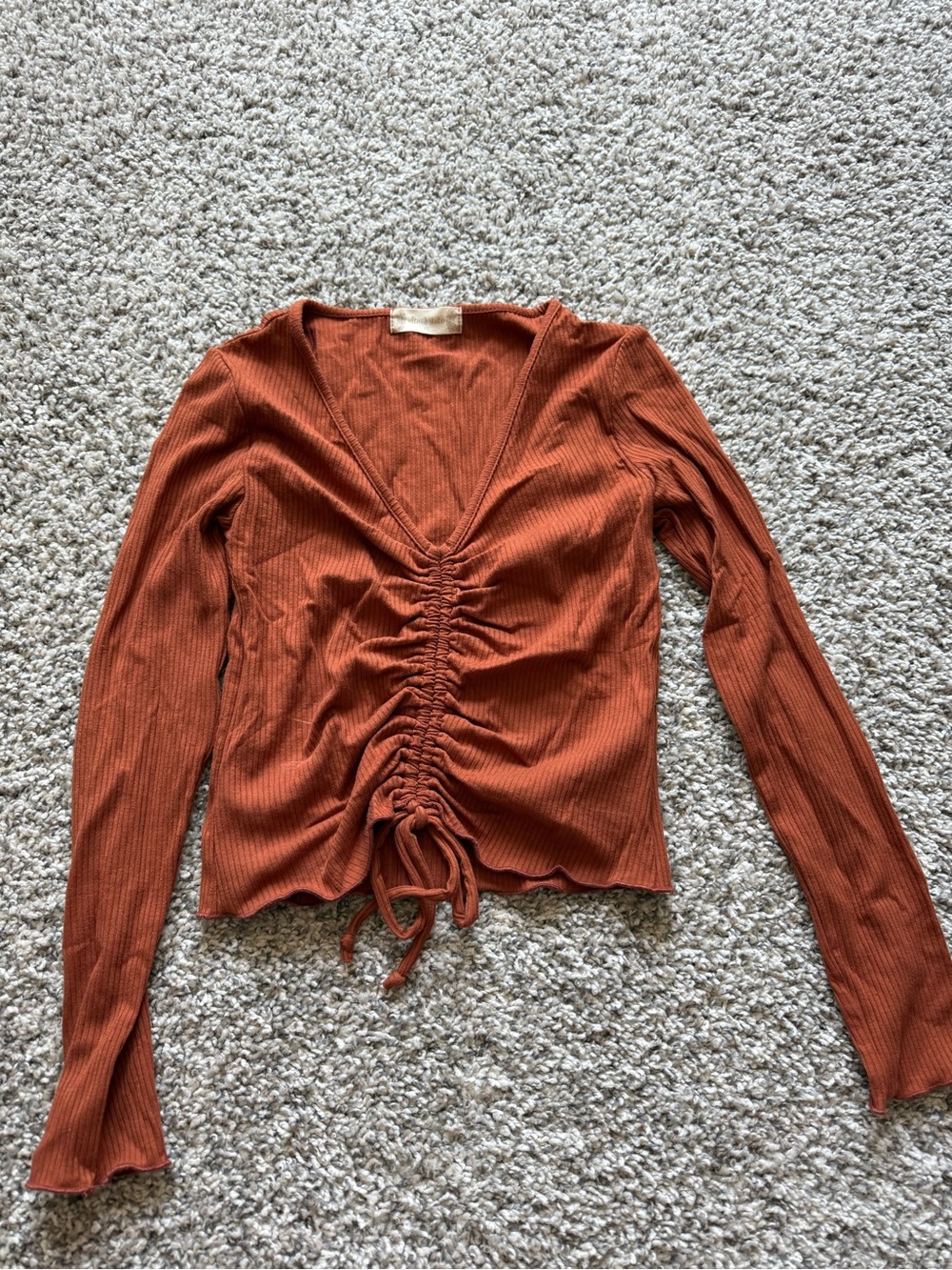 Altar'd State Rust Ribbed Ruched V-Neck Long Sleeve Top